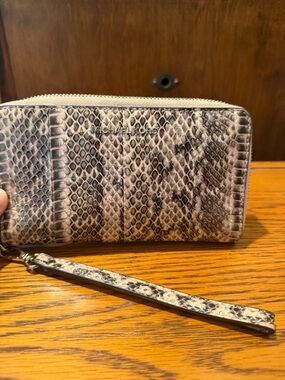 Michael Kors Snakeskin Zip Wallet in Grey and Black
